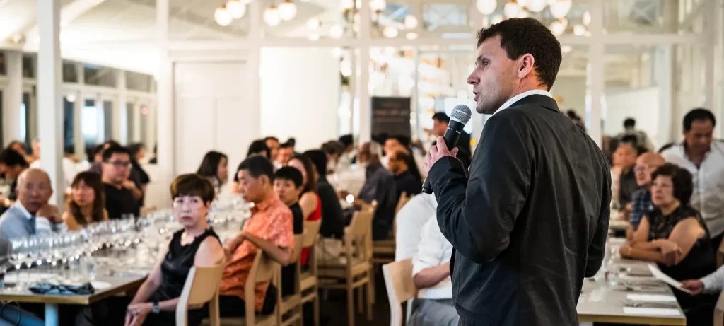 6dc496_2616cac72e714513a8f054e1d275d7f7_mv2 (1) (1)